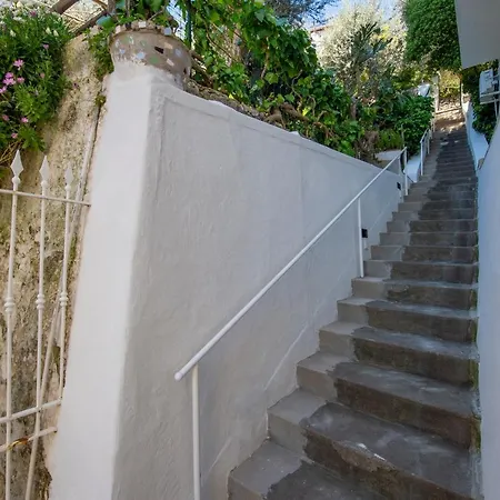 Mareblu Apartment Praiano